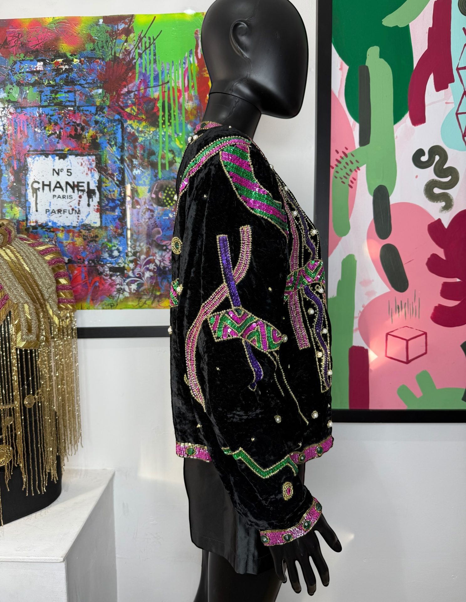 1980s Black Velvet Sequin Statement Jacket - Image 4