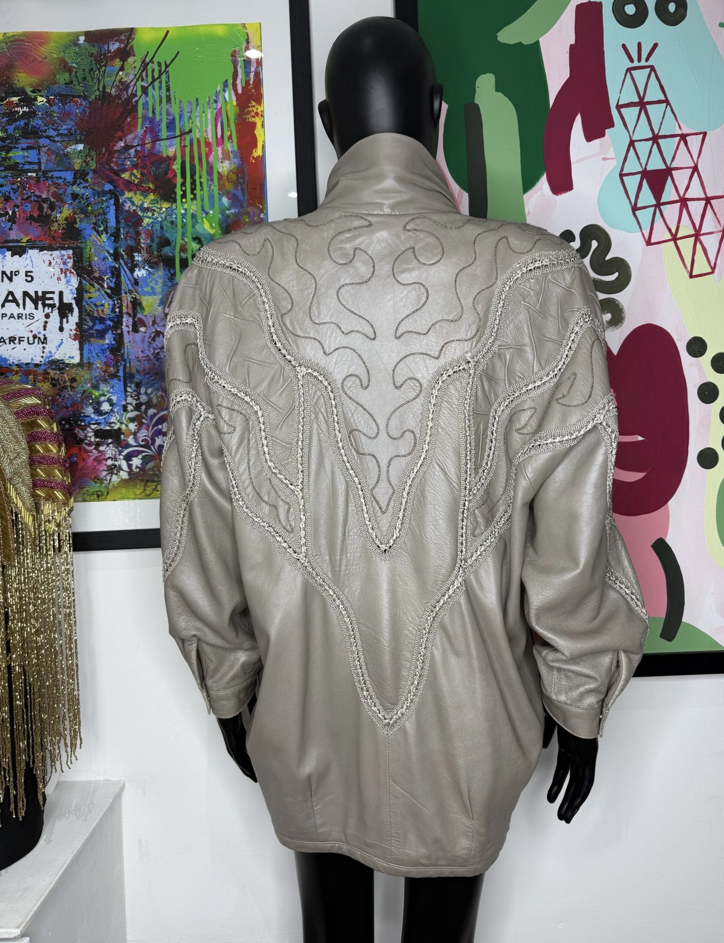 1990s Taupe Batwing Vintage Leather Jacket - Image 3