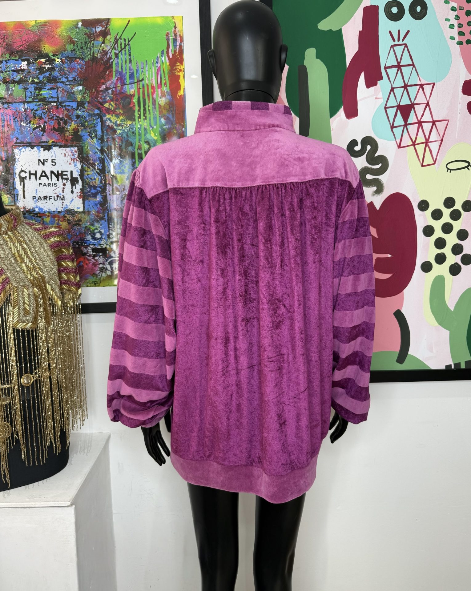 1980s Magenta Velour Jacket - Image 3