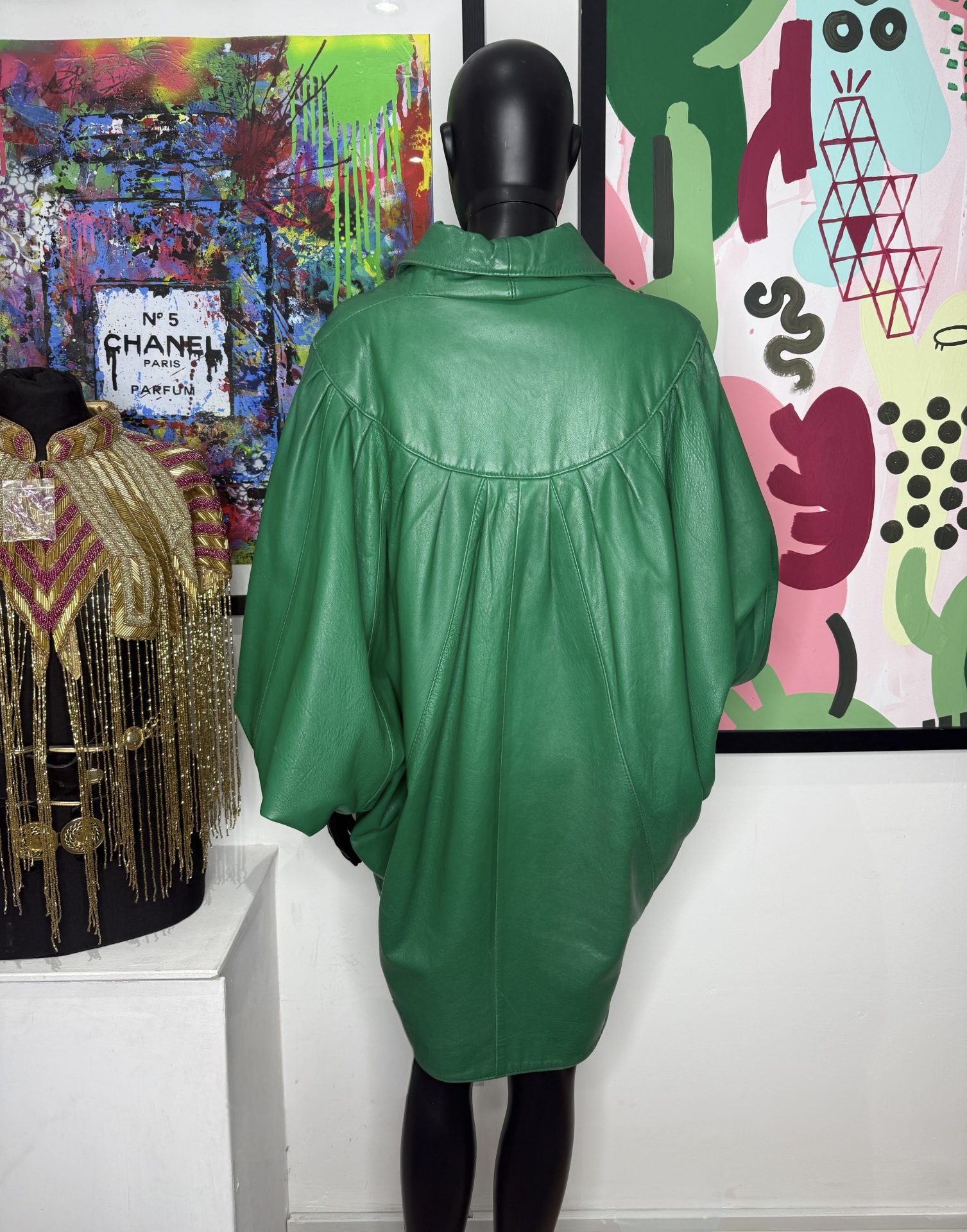 1980s Emerald Green Batwing Cocoon Leather Jacket - Image 2